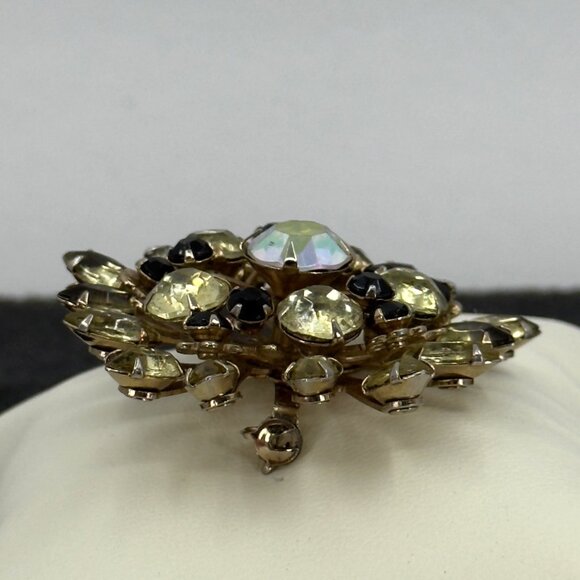 Vtg Gold Tone Yellow Black Aurora Borealis Brooch Pin Sedge UV Reactive Uranium - Picture 11 of 14